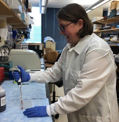 Meet Dr. Abby Olsen, an APDA-Funded Researcher Studying Parkinson’s Genes in Glial “Helper” Cells