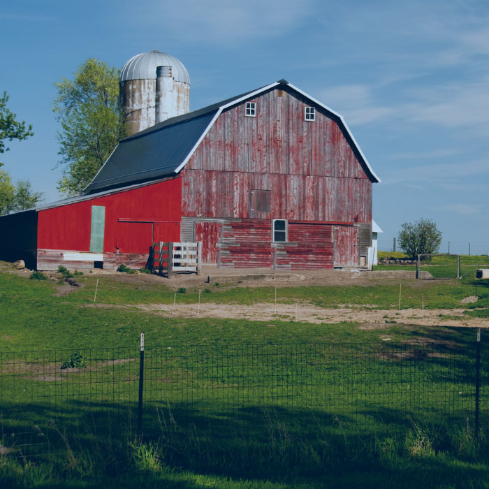 One time donation to the APDA Wisconsin Chapter - Image of a Wisconsin red barn