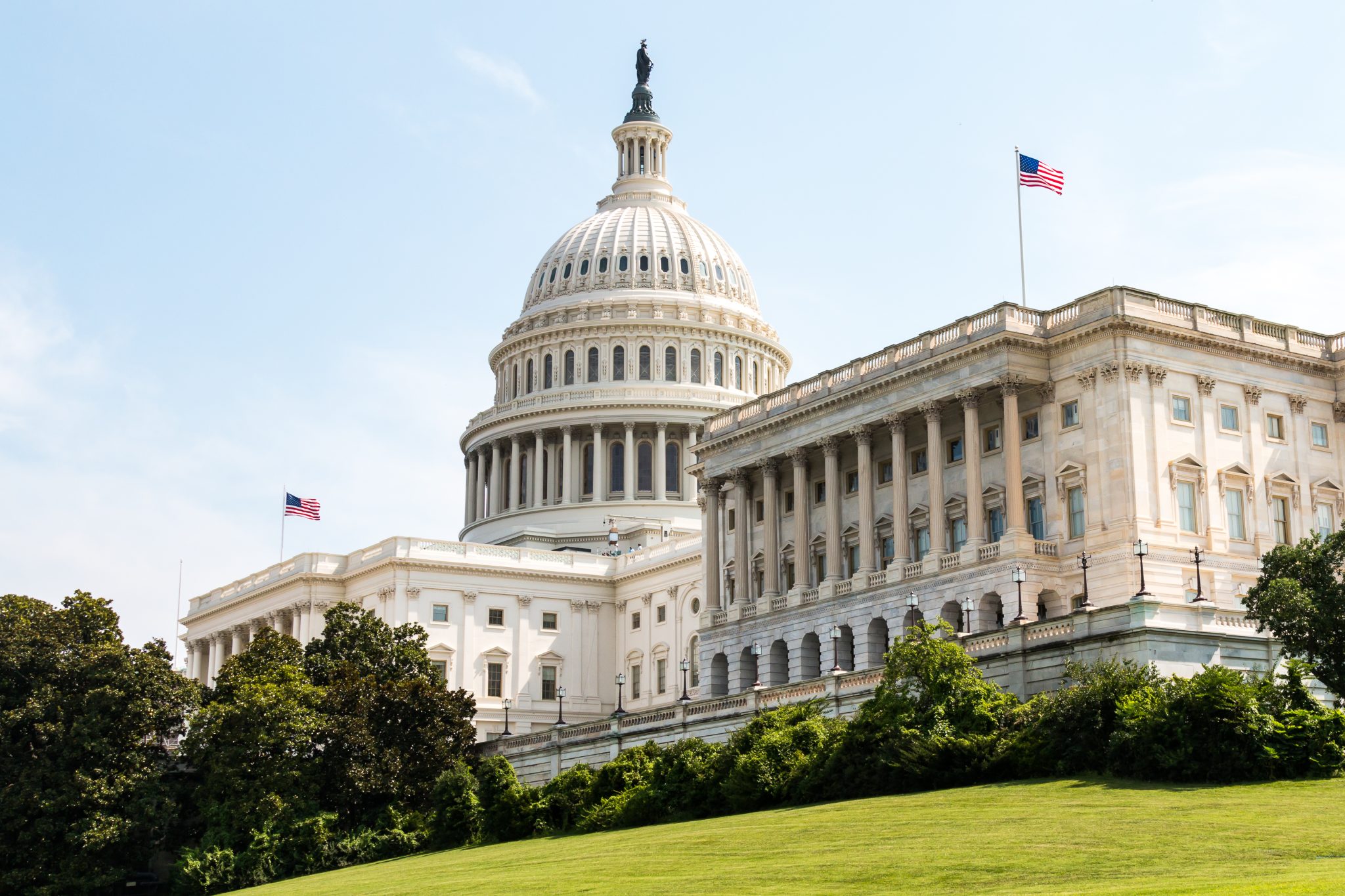 Capitol-building-Washington-DC-side-angle-scaled