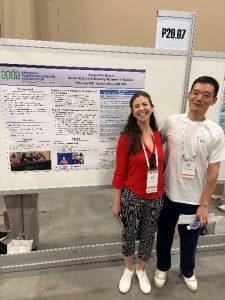 APDA’s Dr. Elvin Yao, along with Dr. Laura Prieto (an APDA Diversity grant recipient) at our poster about our unique social sciences and diversity grant funding.